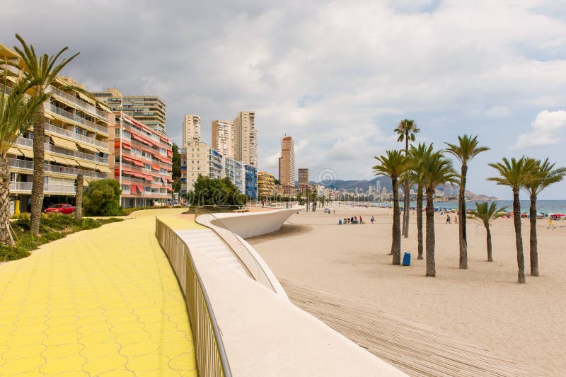 Benidorm plaży deptak obraz stock