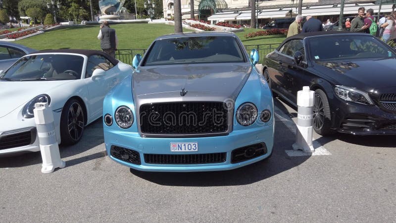 Bentley Mulsanne Parked At Monte-Carlo-Casinovierkant