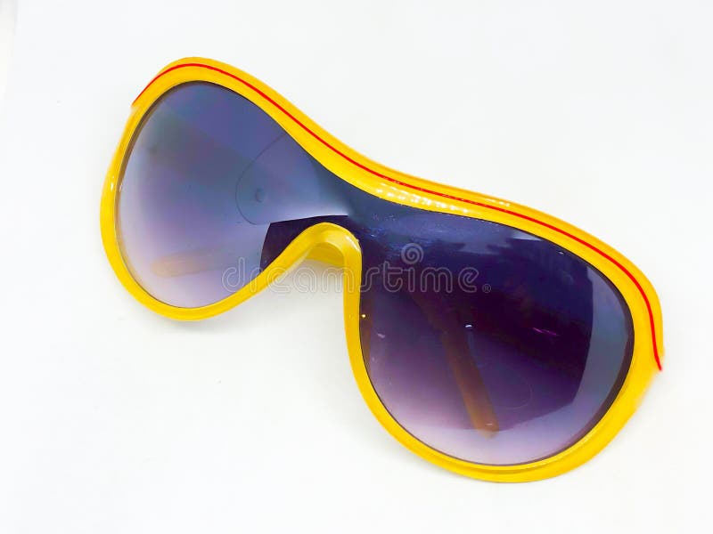 Beoordeling van zonnebrillen royalty-vrije stock afbeelding