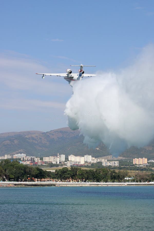 Russian Amphibious Beriev BE-200ES Drops Water in Dubai Airshow