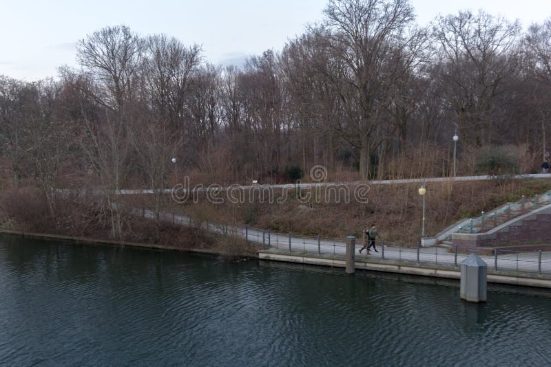 Download BERLIJN, DUITSLAND - JANUARI 14, 2017: Redactionele Fotografie - Afbeelding bestaande uit landschap, openlucht: 107700947