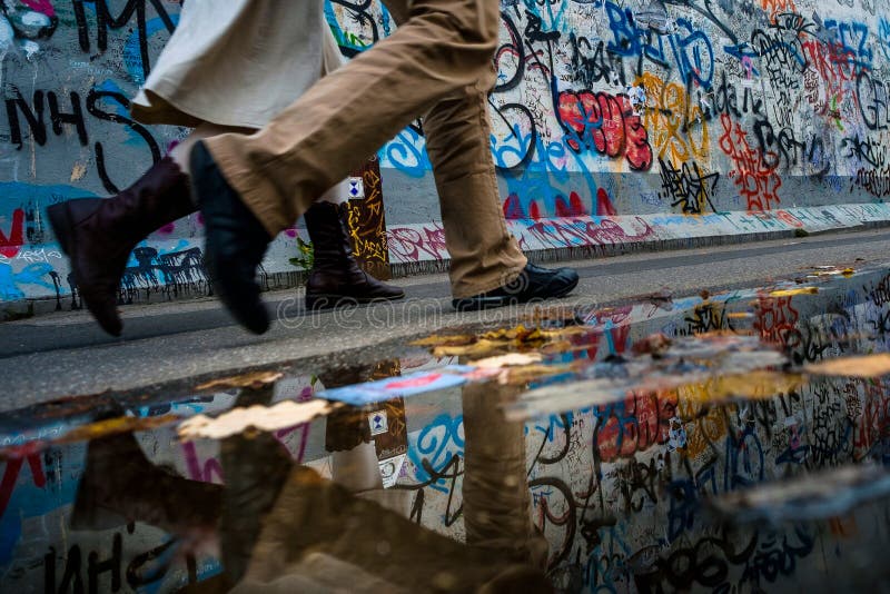 Berlin, Allemagne - 21 septembre 2015 : Berlin Wall East Side Gallery photographie stock Berlin, Allemagne - 21 septembre 2015 : Berlin Wall East Side Gallery photographie stock