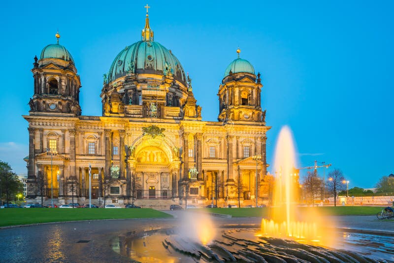 Berlin Cathedral in Berlin, Germany at night royalty free stock photo Berlin Cathedral in Berlin, Germany at night royalty free stock photo