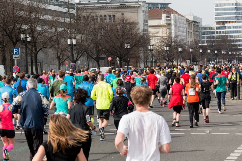 BERLIN, GERMANY April 3, 2016 Half Marathon Berlin Editorial Stock