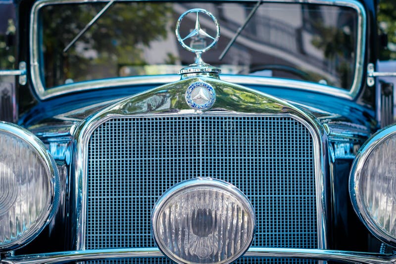 1,544 Mercedes Star Stock Photos - Free & Royalty-Free Stock Photos from  Dreamstime