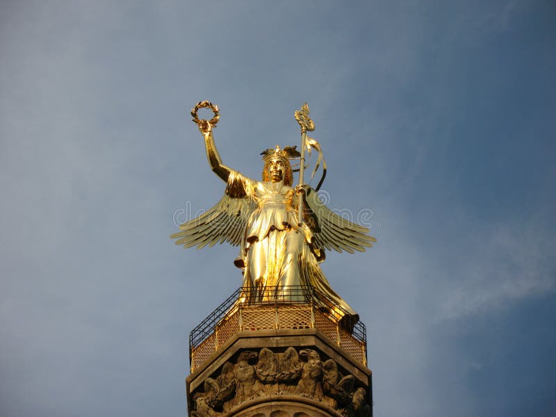 Berlin Victory Column - sculpture en bronze de Victoria en Allemagne images libres de droits Berlin Victory Column - sculpture en bronze de Victoria en Allemagne images libres de droits