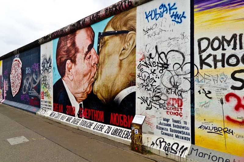 Berlin Wall Fragment royalty-vrije stock afbeeldingen Berlin Wall Fragment royalty-vrije stock afbeeldingen
