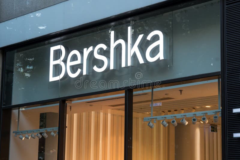 Bershka store editorial photo. Image of billboard, fashion - 236367891
