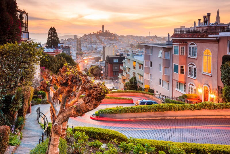 Berühmte Lombard-Straße in San Francisco