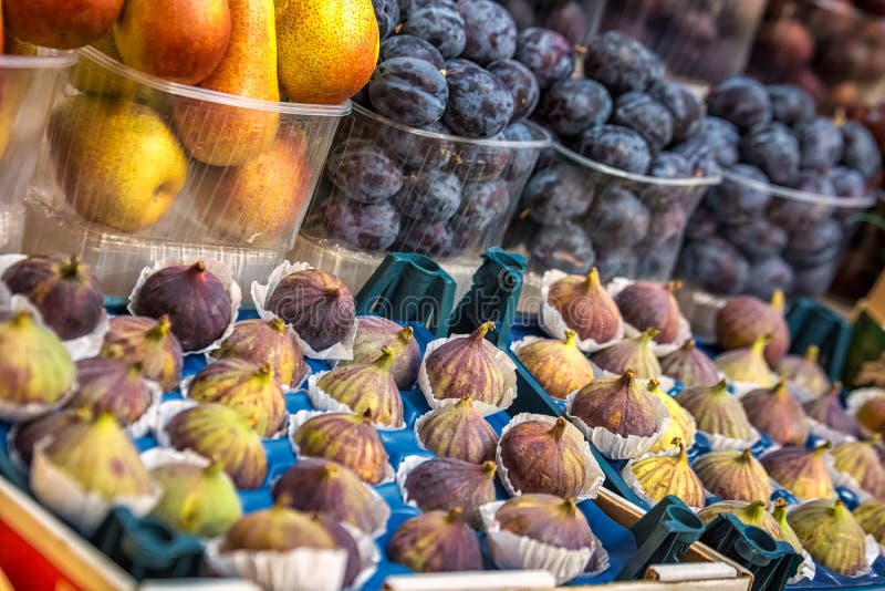 Fresco elección sobre el El mercado, ucrania.