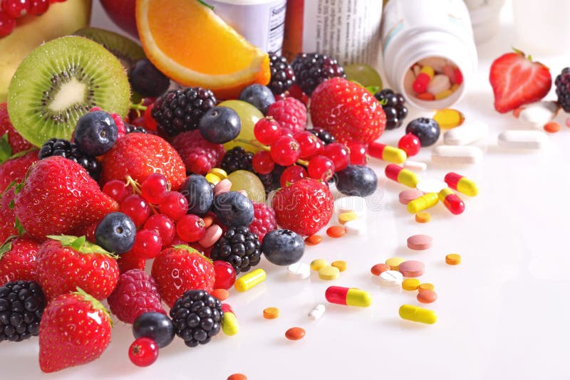Bessen, vruchten, vitaminen en voedingssupplementen