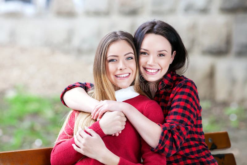 Best friends hi-res stock photography and images - Alamy