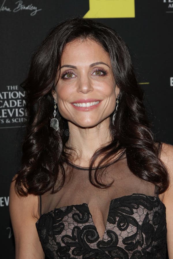 Bethenny Frankel an den 39. jährlichen TagesEmmy Awards, Beverly Hilton, Beverly Hills, CA 06-23-12 stockfotos Bethenny Frankel an den 39. jährlichen TagesEmmy Awards, Beverly Hilton, Beverly Hills, CA 06-23-12 stockfotos