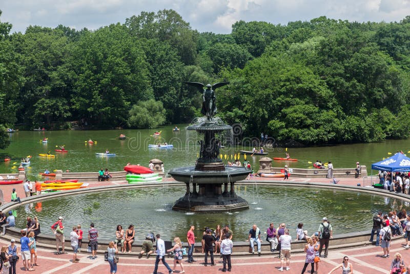 1,730 Bethesda Fountain Central Park Royalty-Free Images, Stock