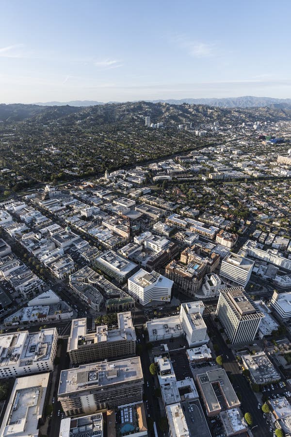 Beverly Hills California Vertical Aerial do centro imagem de stock Beverly Hills California Vertical Aerial do centro imagem de stock