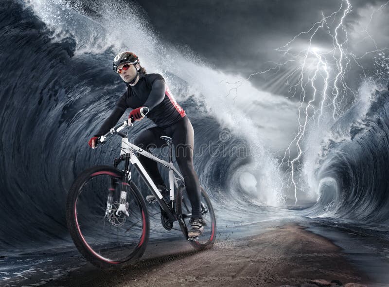 Bewegt Radfahrer wellenartig lizenzfreies stockbild Bewegt Radfahrer wellenartig lizenzfreies stockbild