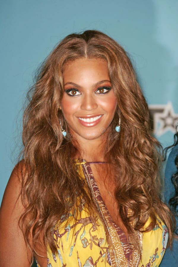 Beyonce editorial photo. Image of 2005, 062805, theatre 32457176