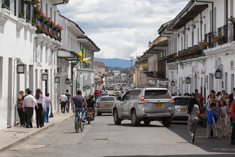 Bezige straat in Popayan Colombia stock foto Bezige straat in Popayan Colombia stock foto
