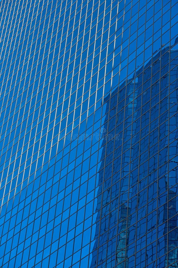 Bezinningen 4 van het Venster van de Toren van het bureau stock afbeelding Bezinningen 4 van het Venster van de Toren van het bureau stock afbeelding