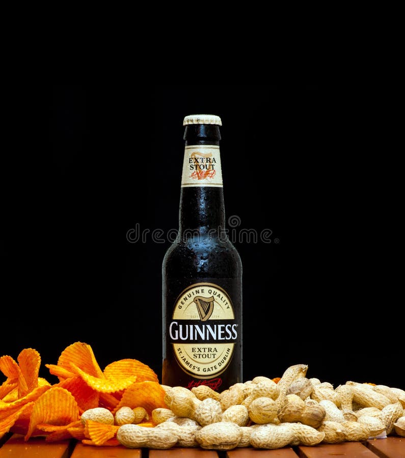 Bière de Guinness photo stock éditorial. Image du objet - 63576288