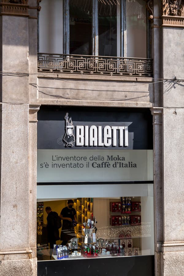 344 Bialetti Royalty-Free Images, Stock Photos & Pictures