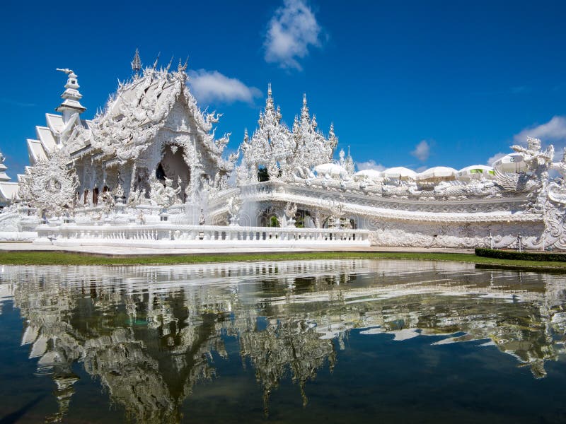 Biały świątynia, wat rong khun, Chiang Rai zdjęcia royalty free