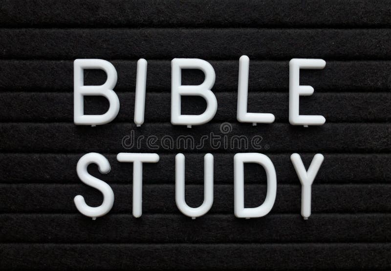 Bibel-Studien-Anzeige auf einem Anschlagbrett stockfotos Bibel-Studien-Anzeige auf einem Anschlagbrett stockfotos