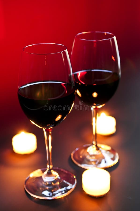 Bicchieri di vino fotografia stock libera da diritti