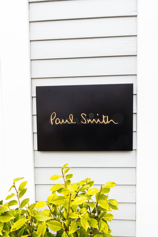Editorial, Sign or Logo of Paul Smith Editorial Photo - Image of