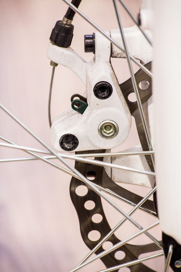 bicycle disk brake maintenance