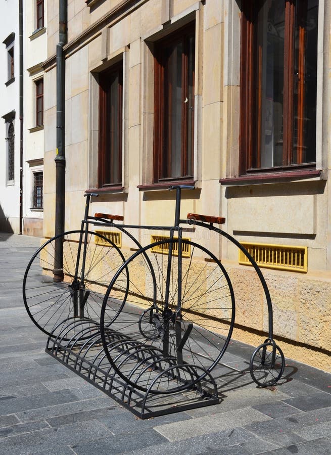 Parkovanie bicyklov v Bratislave