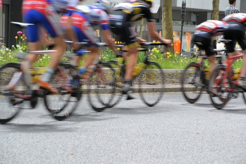 A bicycle race through the streets