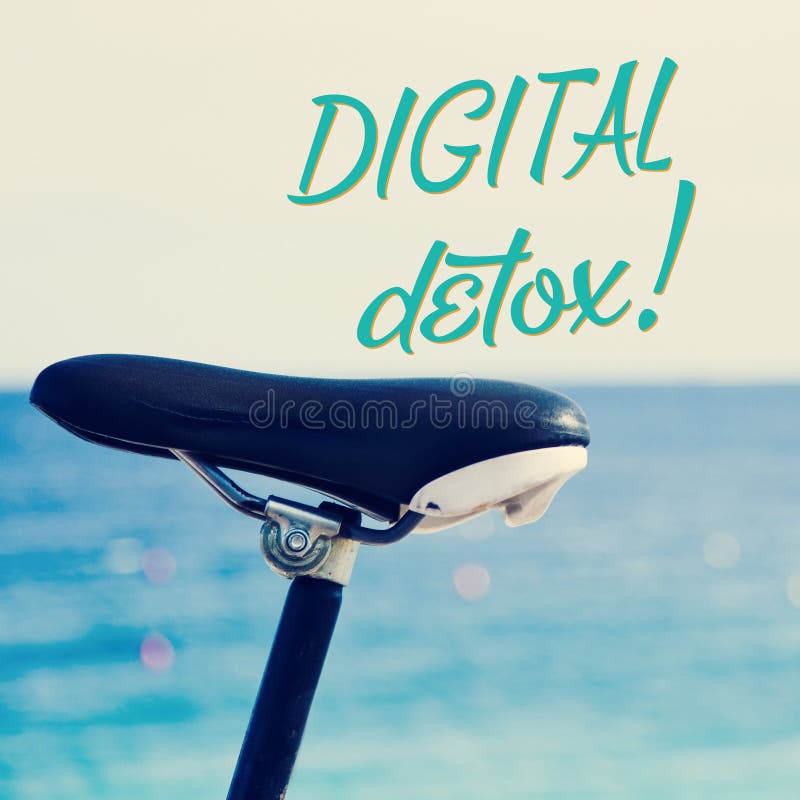 Bicykl i teksta cyfrowy detox zdjęcia stock Bicykl i teksta cyfrowy detox zdjęcia stock