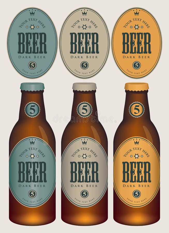 Bierflaschen des Vektorbeispiel drei mit Aufklebern vektor abbildung Bierflaschen des Vektorbeispiel drei mit Aufklebern vektor abbildung