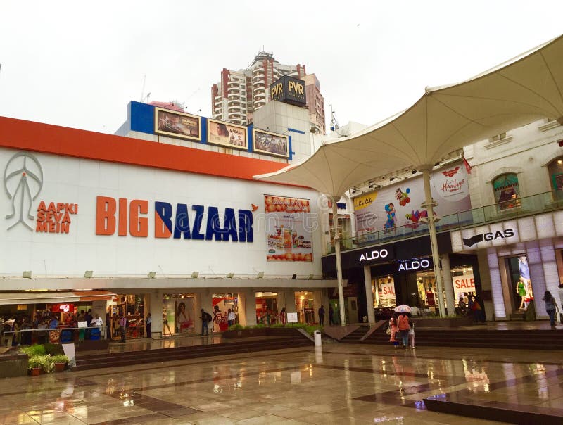 Big Bazaar Hypermarket, Lower Parel, Mumbai Editorial Stock Image