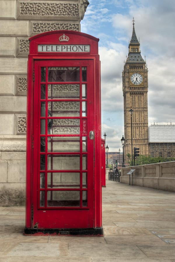 Il Big Ben e la cabina telefonica a Londra, regno UNITO.