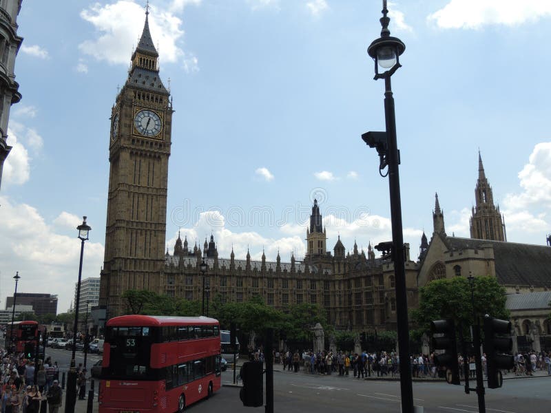 Big Ben z czerwonym autobusu Londyn miastem zdjęcia stock Big Ben z czerwonym autobusu Londyn miastem zdjęcia stock