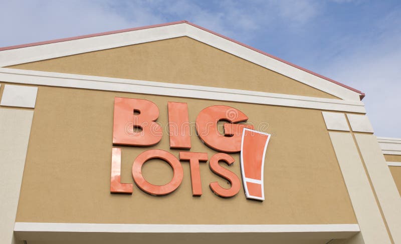 Big Lots Stores sell a wide variety of merchandise, including packaged food and beverages, toys, furniture, clothing, housewares, and small electronics, much of which is closed out or overstocked merchandise. Big Lots Stores sell a wide variety of merchandise, including packaged food and beverages, toys, furniture, clothing, housewares, and small electronics, much of which is closed out or overstocked merchandise.