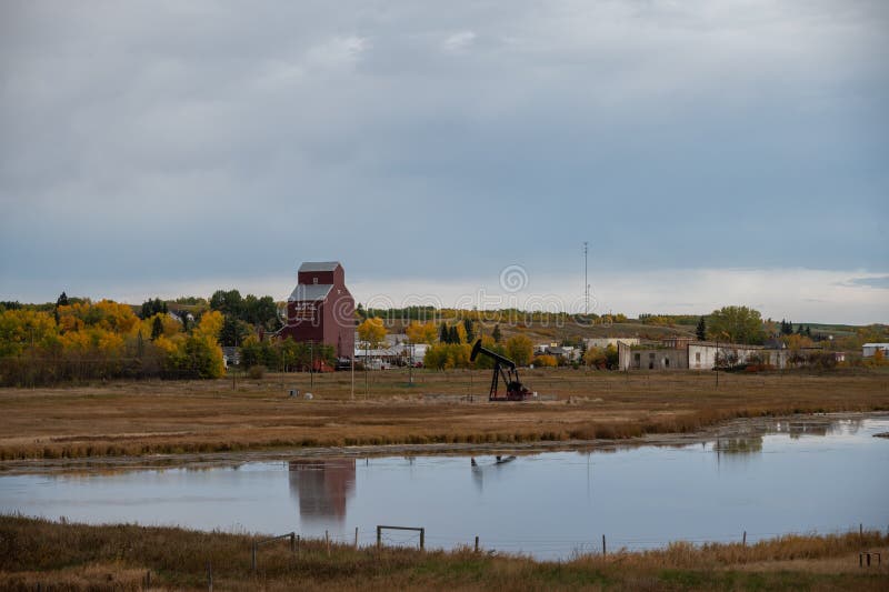 Big Valley Alberta in fall editorial stock image. Image of rail 231032084