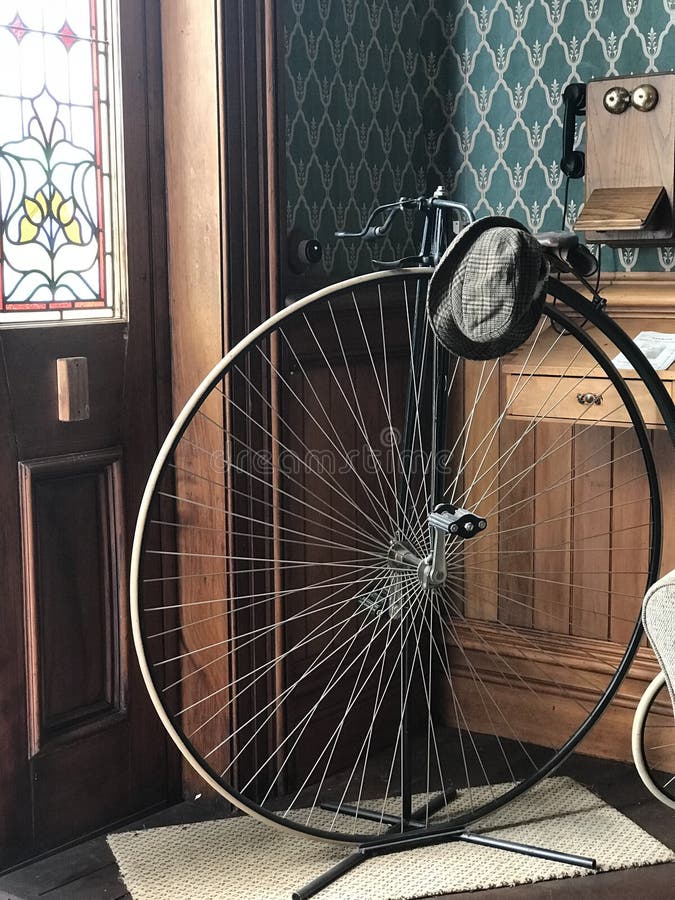 1,834 Big Wheel Bicycle Airships Stock Photos Free & RoyaltyFree