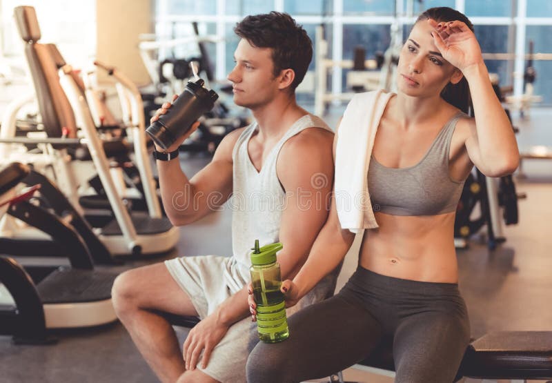 In de sportschool stock foto's