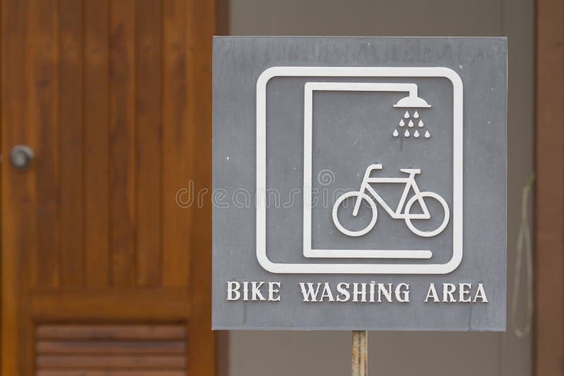Bike wash sign -  France