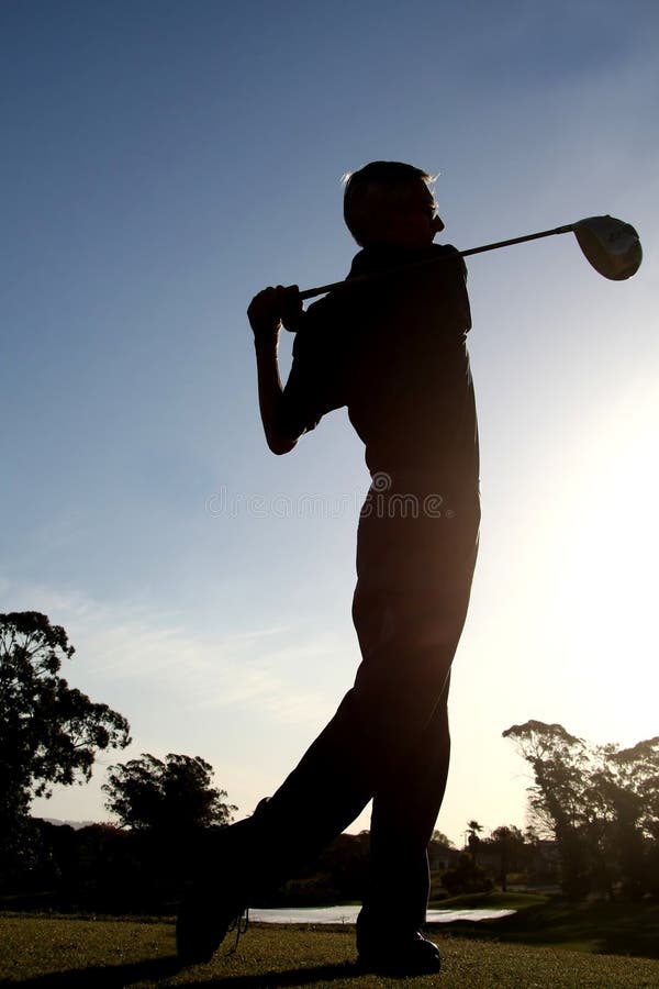 bille pilotant l'homme de golf plus âgé photos stock bille pilotant l'homme de golf plus âgé photos stock