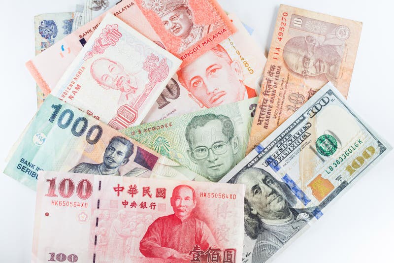 Billets de banque multiples de devises en tant que fond coloré photographie stock Billets de banque multiples de devises en tant que fond coloré photographie stock