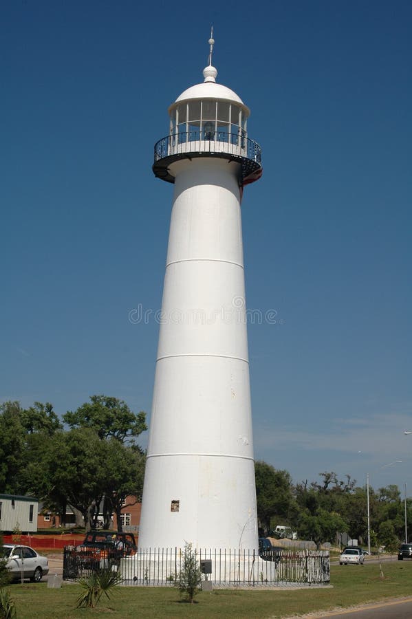 Faro,, Senora, sobre el soleado.