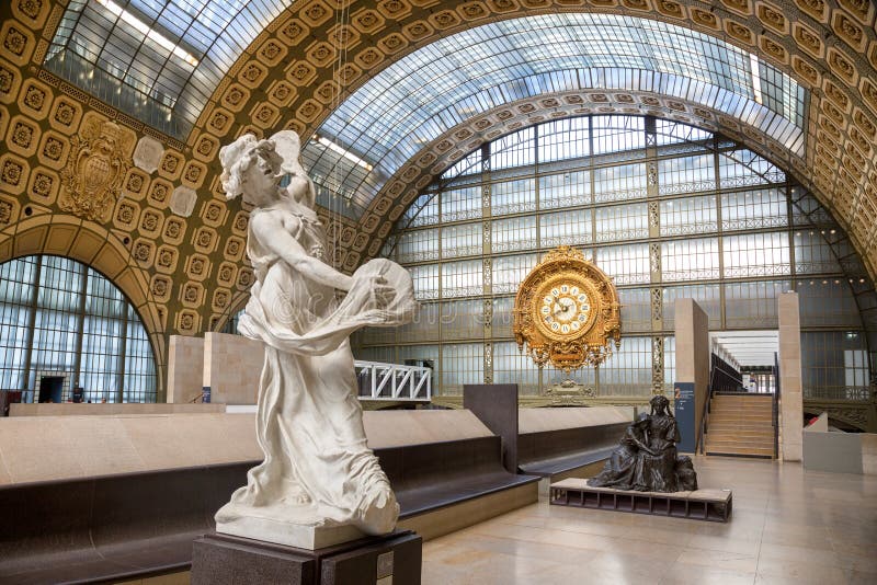 Binnenland van Musee D ` Orsay in Parijs stock afbeeldingen Binnenland van Musee D ` Orsay in Parijs stock afbeeldingen