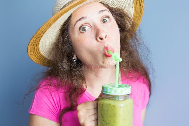 Biologisches Lebensmittel Frau Der Gesunden Ernährung, Die Frischer ...