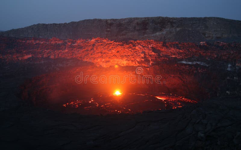 Birra Inglese Di Erta Del Vulcano Prima Di Alba Immagine Stock Immagine Di Fuso Luminoso