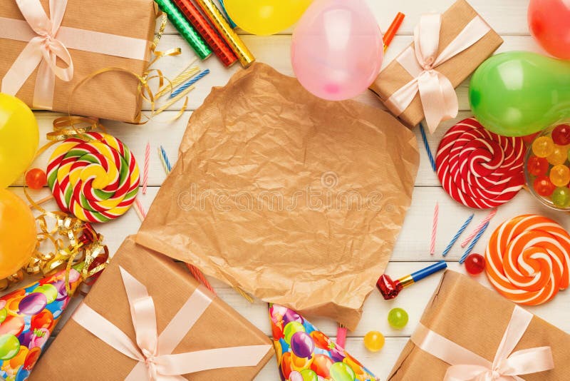 Birthday background with party hats and present box royalty free stock photography Birthday background with party hats and present box royalty free stock photography