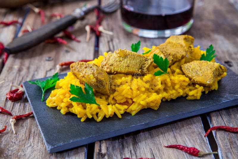 Biryani e riso del pollo fotografia stock Biryani e riso del pollo fotografia stock